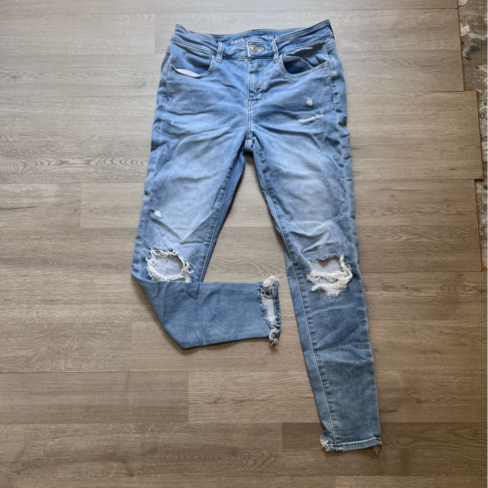 American Eagle Distressed NEXXT Level Stretch Jeans (6)